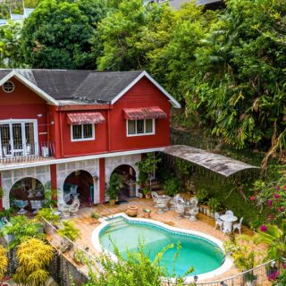 House For Sale – Pouchet Dr, Glencoe – $3.5MTT