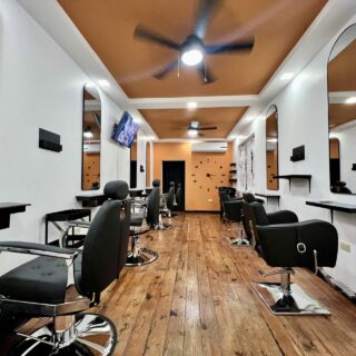 Turn Key Barbershop / Salon in Woodbrook POS