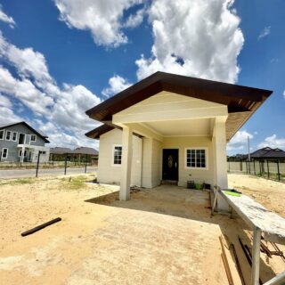 WELCOME ESTATES, CUNUPIA “SAMAAN” HOUSE FOR SALE
