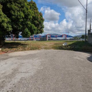 Piarco Land Hiway Sale 120000