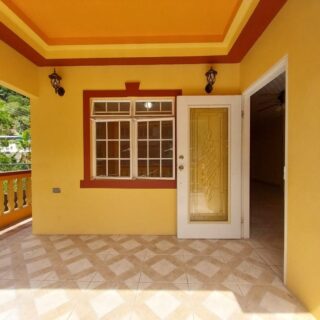 2 Bedrooms La Puerta Diego Martin