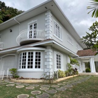 FOR RENT: 5 Bedroom Executive Ascot Road, Goodwood Park House