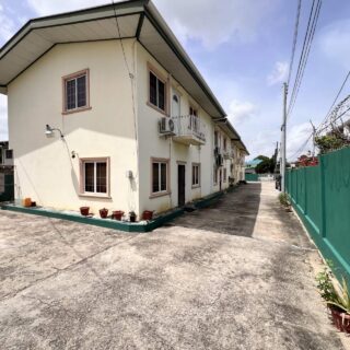 L & B Villas Tunapuna, Townhouses