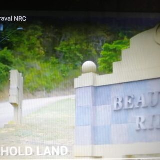 59,685 sq.ft FREEHOLD RESIDENTIAL LAND FOR SALE  AT BEAUMONT RIDGE