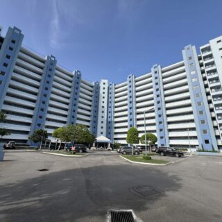 La Riviera 6th floor For Rent – US$3500.