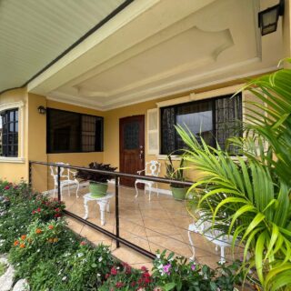 3 BEDROOM HOUSE FOR RENT | CASSLETON GARDENS, TRINCITY📍  ASKING PRICE: TTD $7,300 Or Nearest Offer 🏷️