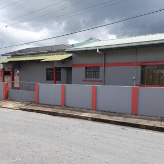 3 bedroom property Arima $1,450,000 Neg