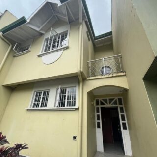 2 bedroom Townhouse For Rent