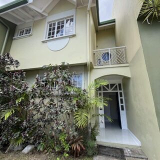 2 Bedroom Townhouse For Sale