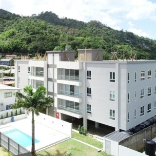 The Gorges – Alyce Glen: For Rent – US$2500 or TT$ 17,500.00