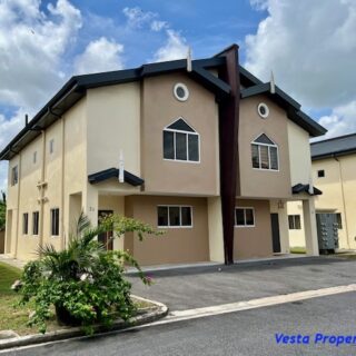 3 Bedroom Townhouse – Roystonia Mews, Piarco