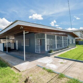 🌟 New Listing for Sale! 🌟  🏡 Jean Street, Lawrence Park, Arima – A Great Investment or First Starter Home!