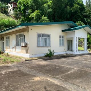 House and land for SALE in La Burnum Avenue East, Petit Valley