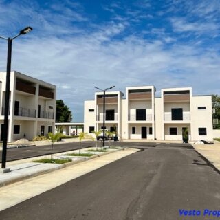 Brand new 3 Bedroom Townhouse – Piarco