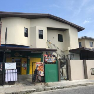 Four-bedroom flat for rent in St. James