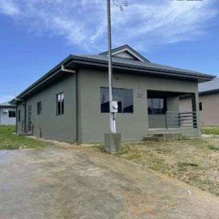 Chaguanas-3 Bedrooms 2 Bathrooms