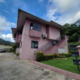 FOR RENT: Charming 2-Bedroom Ground-Floor Apartment off La Horquette Valley Rd, Glencoe