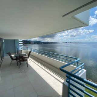 La Riviera Executive sea view Westmoorings Apartment For Sale