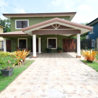 FOR SALE  3 BEDROOM, 2.5 BATHS, – HOUSE, ASCOT GARDENS, ARIMA – GATED!