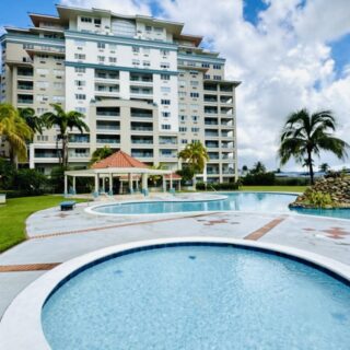 For Sale  – 2 bedroom Bayside Towers Pool Garden 24hrs Gated and Guarded