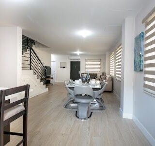 Roystonia Mews Modern 3 Bed