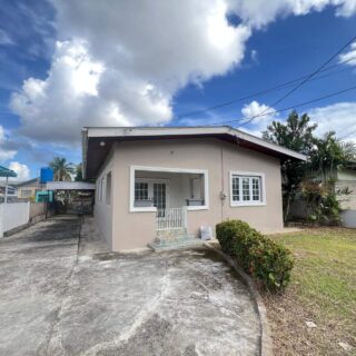 ✨NEWLY RENOVATED HOUSE✨  FOR SALE | MT. LAMBERT📍  ASKING PRICE: TTD $1.75M ONO🏷️