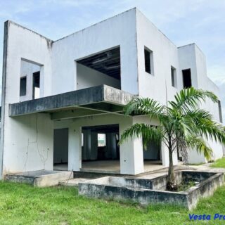 Unfinished 3 Bedroom House – Freeport