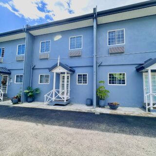 Townhouse in St. Anns for Sale