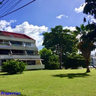 1 Bedroom Apartment – Flagstaff, Long Circular