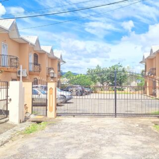 3 BEDROOM TOWNHOUSE, STERLING TOWNHOUSES