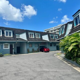 CORAL COURT,  WESTMOORINGS – FOR RENT