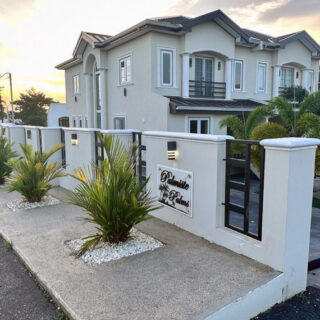 Townhouse For Rent In San Fernando