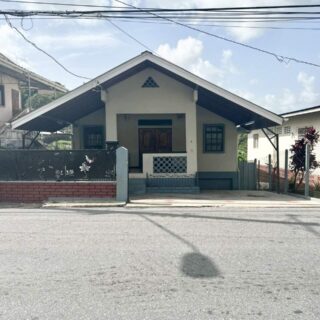 🌟 For Sale! 🌟  🏡 San Fernando House for Sale – Conveniently Located on Circular Road and Pointe-a-Pierre Road