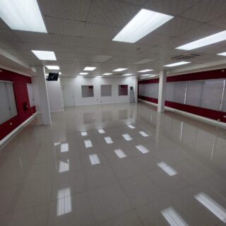 Commercial Space for Rent – Prime Location in Barataria