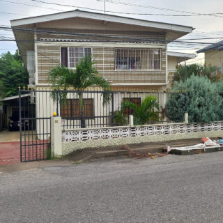 BARATARIA 1BR 1BATH GF APARTMENT UNFURNISHED $2500