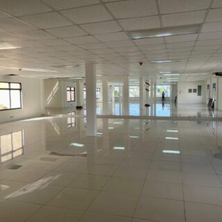 San Fernando Commercial space for rent