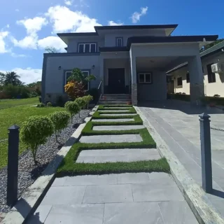 Arima Stand-alone Home For Sale/Rent