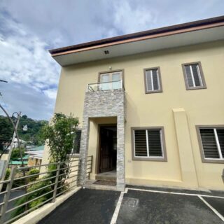 3 Bedroom Townhouse For Rent