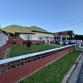 🌟🏡 Exciting New Sale Listing Alert! 🏡🌟  📍 Discover this charming ranch-style home located on Strathayes Avenue, Diego Martin. This older one-storey home offers loads of potential nestled in the picturesque valley!