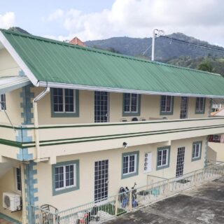 🏠Upstairs, unfurnished – 2 bedroom, 1 bath – Maracas, St. Joseph – Minutes to Eastern Main Road-$3400