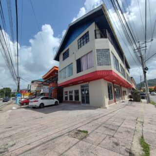 Commercial Building in Arima for Rent