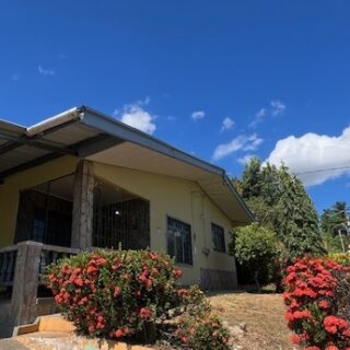 House for sale in Arima