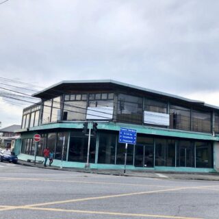 🤝 Commercial Listing For Sale 🤝  📍 Prime Location on the Corner of Benares Street & Western Main Road, St. James! This commercial property is perfectly situated for your next business venture!