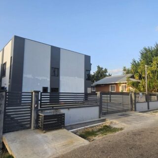 Newly Constructed 3 bedroom townhouse for sale – Barataria