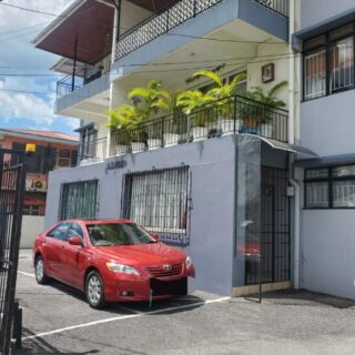 Prime Location on Long Circular Road – 2 Bedroom Apartment for Rent