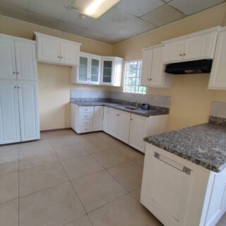 2 Bedroom Apartment for rent $3000 in Freeport