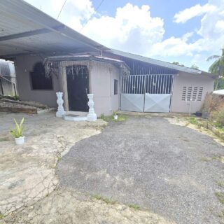 THREE(3) BEDROOM TWO(2) BATH HOUSE AND LAND FOR SALE SIPARIA ROAD,FYZABAD