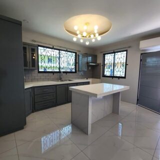 For Rent – Francis Lalla Rd, Charlieville