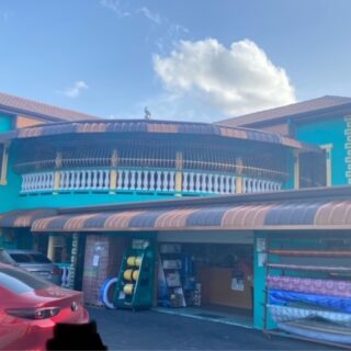 House and Hardware For Sale in Cunupia!