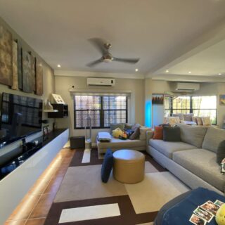 PETIT VALLEY – Silver Oaks